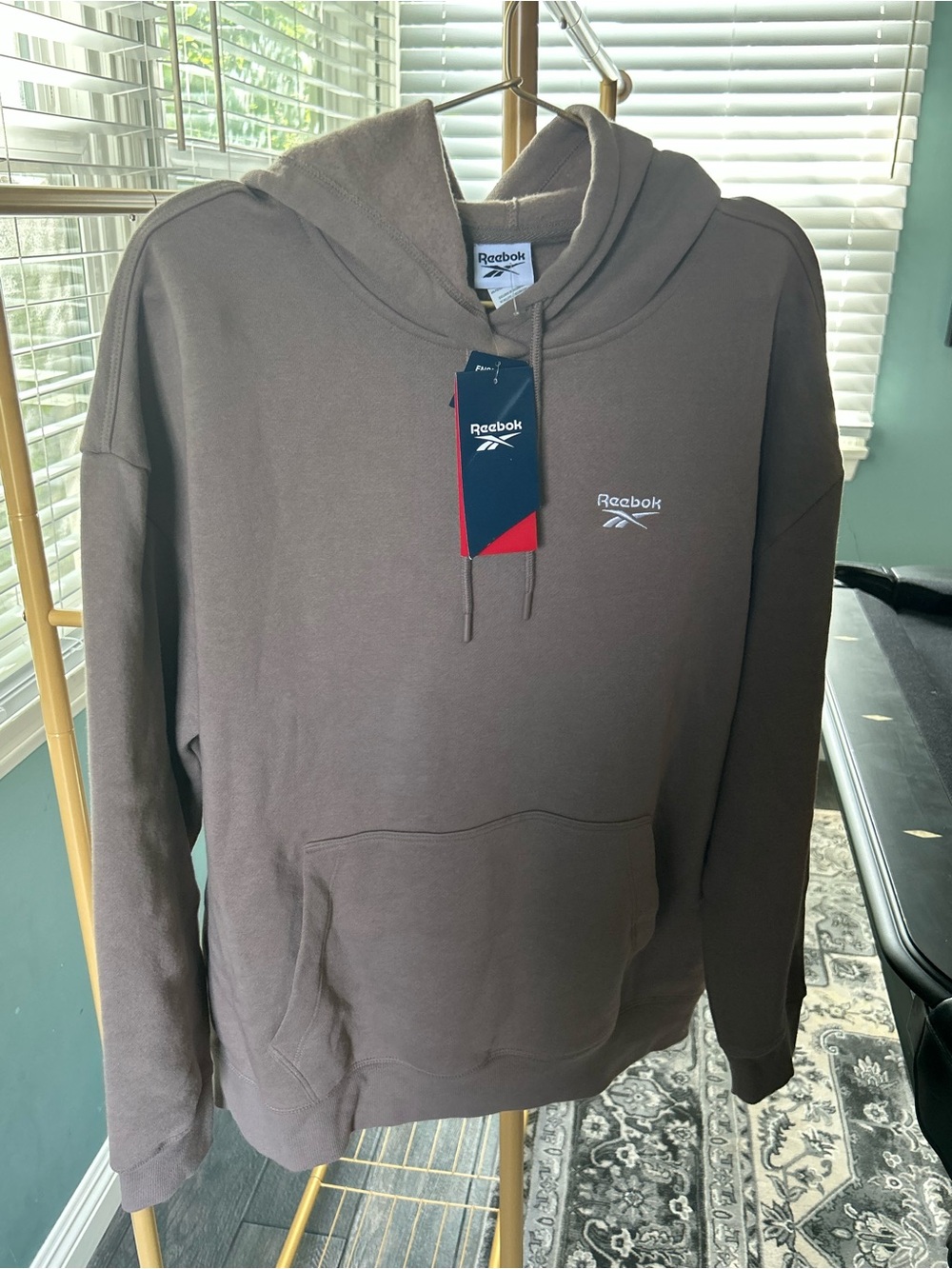 Reebok Men’s mocha-colored Pullover Hoodie NWT size XL